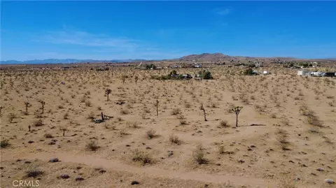 59860 Stearman, Landers, CA 92285 photo 13