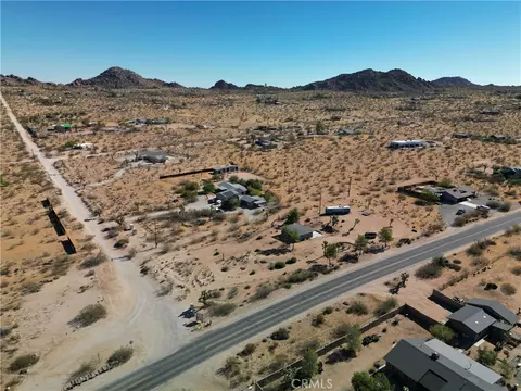 View/Area - 63350 Quail Spgs, Joshua Tree, CA 92252 photo 4 of 4