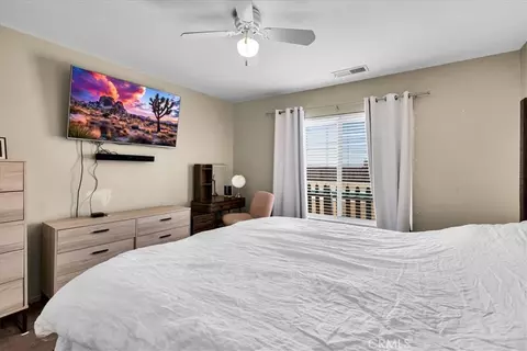 Bedroom - 5251 Split Rock Ave, Twentynine Palms, CA 92277 photo 2 of 7