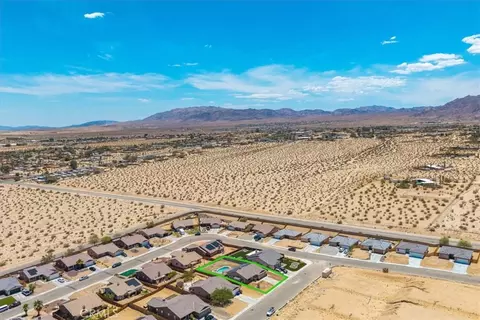 View/Area - 5251 Split Rock Ave, Twentynine Palms, CA 92277 photo 4 of 7