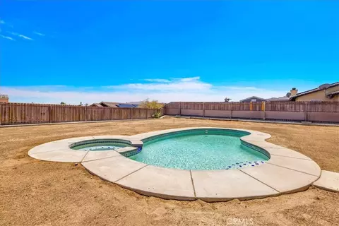 Exterior - 5251 Split Rock Ave, Twentynine Palms, CA 92277 photo 3 of 9