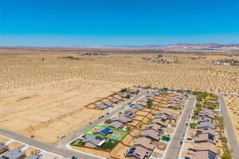 View/Area - 5251 Split Rock Ave, Twentynine Palms, CA 92277 photo 7 of 7