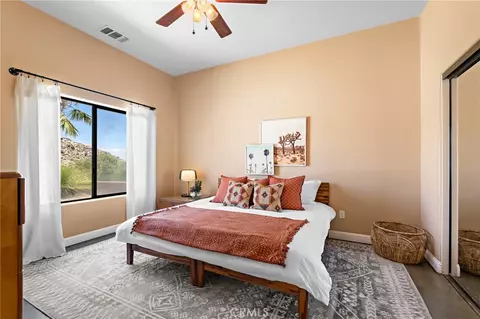 Bedroom - 6220 Farrelo, Yucca Valley, CA 92284 photo 4 of 6