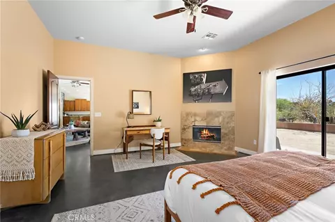 Bedroom - 6220 Farrelo, Yucca Valley, CA 92284 photo 2 of 6