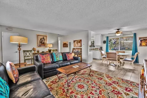 Living - 60369 Adobe Dr, Joshua Tree, CA 92252 photo 4 of 4