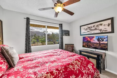 Bedroom - 60369 Adobe Dr, Joshua Tree, CA 92252 photo 2 of 6
