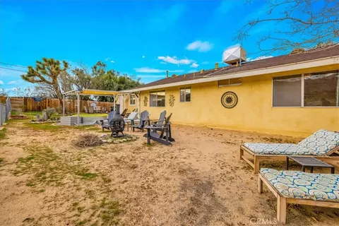 Exterior - 60369 Adobe Dr, Joshua Tree, CA 92252 photo 10 of 34