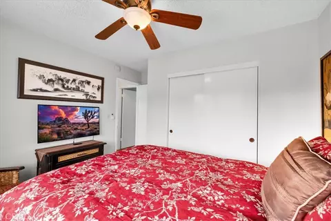 Bedroom - 60369 Adobe Dr, Joshua Tree, CA 92252 photo 3 of 6