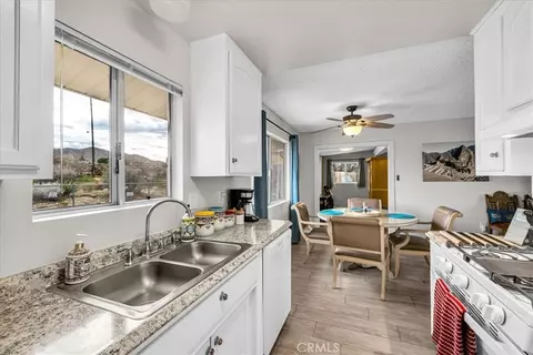 Kitchen - 60369 Adobe Dr, Joshua Tree, CA 92252 photo 3 of 4