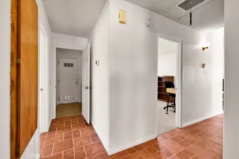 Entry Way - 5775 Hall Ln, Twentynine Palms, CA 92277 photo 3 of 3