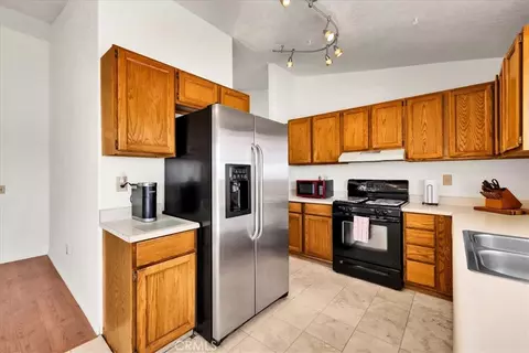 Kitchen - 5775 Hall Ln, Twentynine Palms, CA 92277 photo 1 of 5