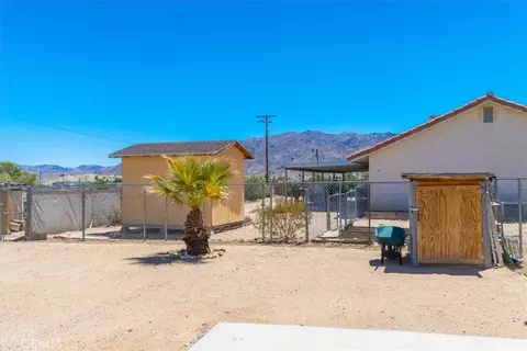 Exterior - 5775 Hall Ln, Twentynine Palms, CA 92277 photo 8 of 8