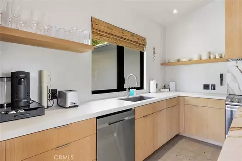 Kitchen - 49988 Aspen, Morongo Valley, CA 92256 photo 1 of 6