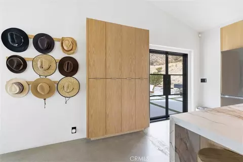 Entry Way - 49988 Aspen, Morongo Valley, CA 92256 photo 2 of 5