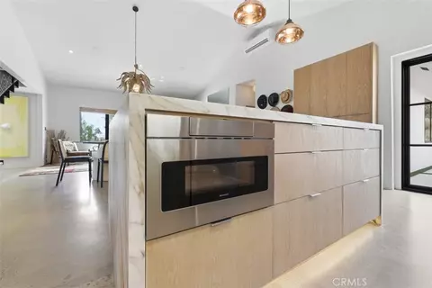 Kitchen - 49988 Aspen, Morongo Valley, CA 92256 photo 3 of 6
