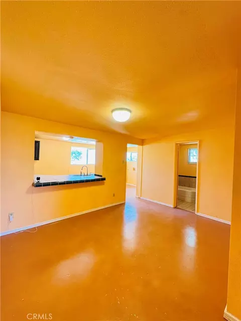 Living - 56677 Sunset Dr, Yucca Valley, CA 92284 photo 1 of 9