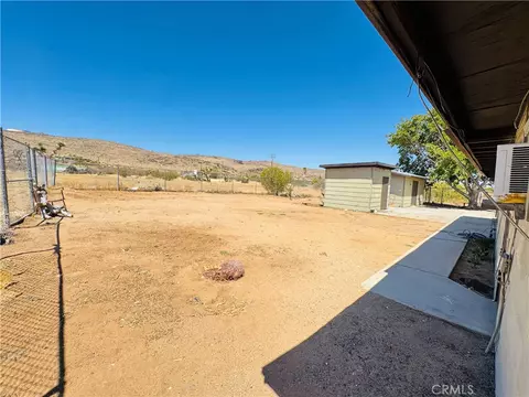 Exterior - 56677 Sunset Dr, Yucca Valley, CA 92284 photo 9 of 14