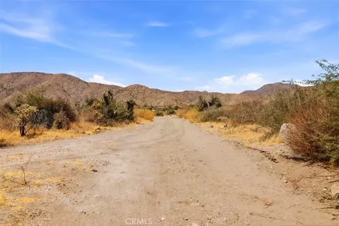 49200 Old Ml, Morongo Valley, CA 92256 photo 6