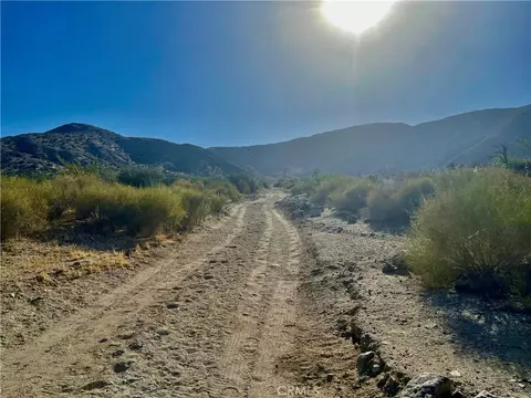 49200 Old Ml, Morongo Valley, CA 92256 photo 7