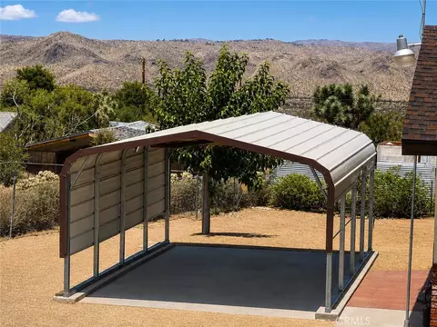 60424 Pueblo, Joshua Tree, CA 92252 photo 2