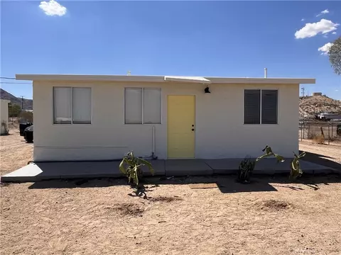 Exterior - 6857 Split Rock, Twentynine Palms, CA 92277 photo 5 of 8