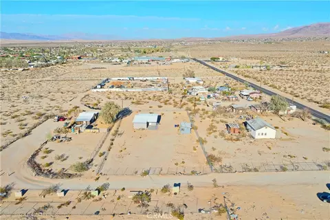 View/Area - 6857 Split Rock, Twentynine Palms, CA 92277 photo 3 of 4