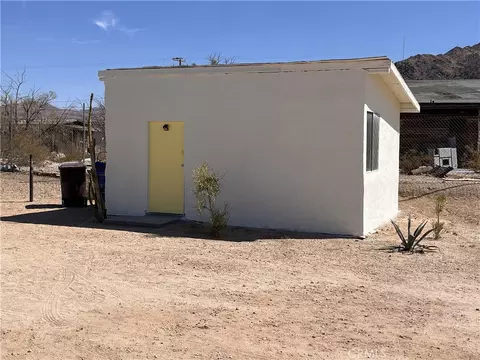 Exterior - 6857 Split Rock, Twentynine Palms, CA 92277 photo 7 of 8
