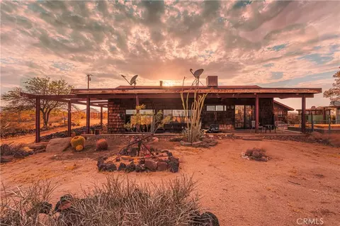Exterior - 701 Tahoe, Yucca Valley, CA 92284 photo 3 of 21