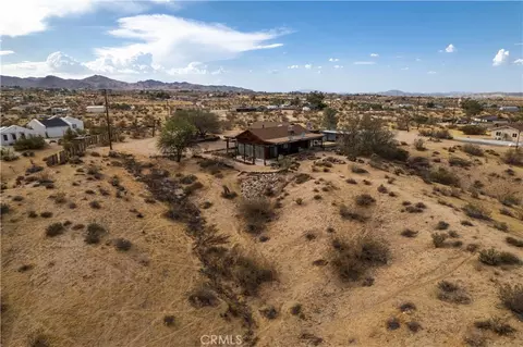 View/Area - 701 Tahoe, Yucca Valley, CA 92284 photo 1 of 3