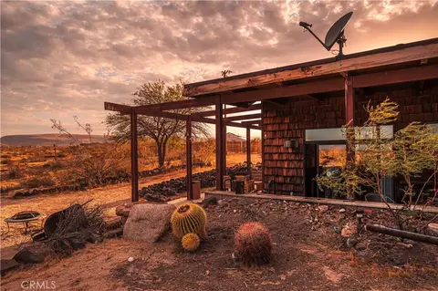 Exterior - 701 Tahoe, Yucca Valley, CA 92284 photo 14 of 21