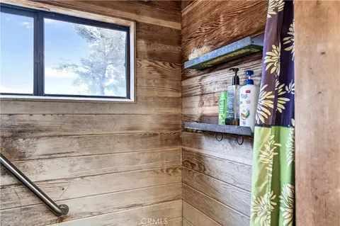 Bath - 701 Tahoe, Yucca Valley, CA 92284 photo 2 of 4