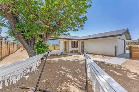 Exterior - 61483 Capilla, Joshua Tree, CA 92252 photo 3 of 12
