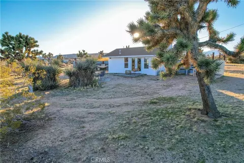 Exterior - 3567 Condalia Ave, Yucca Valley, CA 92284 photo 17 of 19