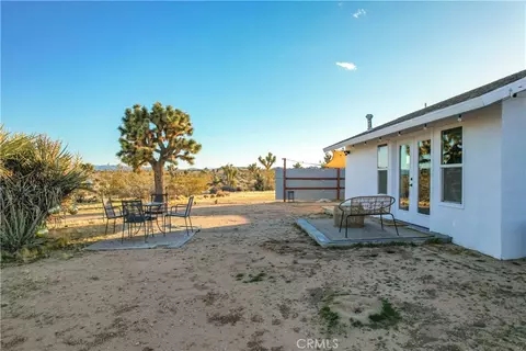 Exterior - 3567 Condalia Ave, Yucca Valley, CA 92284 photo 12 of 19