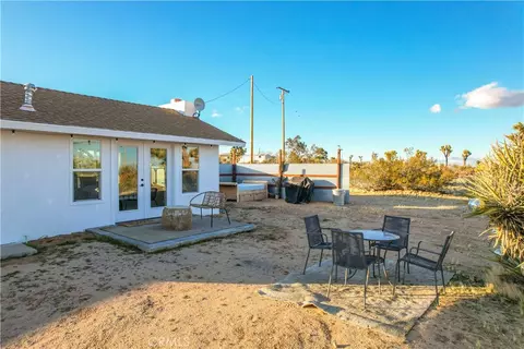 Exterior - 3567 Condalia Ave, Yucca Valley, CA 92284 photo 8 of 19