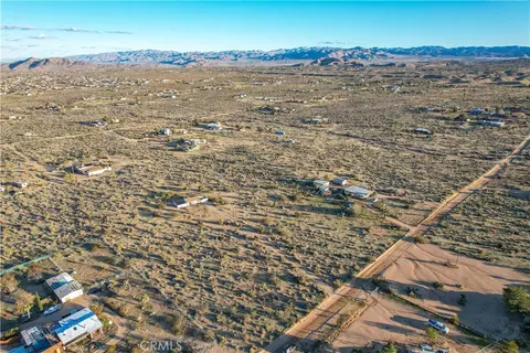 View/Area - 3567 Condalia Ave, Yucca Valley, CA 92284 photo 5 of 11
