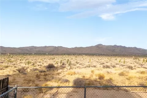 Exterior - 8739 Palomar Ave, Yucca Valley, CA 92284 photo 3 of 9