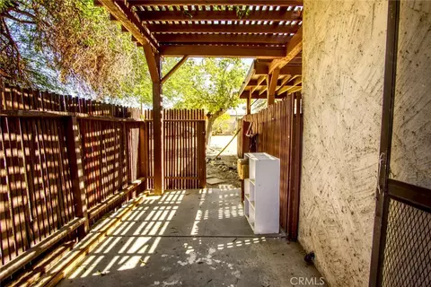 Exterior - 6655 Split Rock Ave, Twentynine Palms, CA 92277 photo 13 of 20