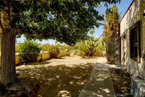 Exterior - 6655 Split Rock Ave, Twentynine Palms, CA 92277 photo 5 of 20
