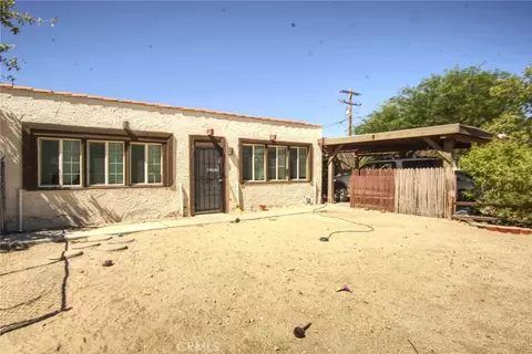Exterior - 6655 Split Rock Ave, Twentynine Palms, CA 92277 photo 8 of 20