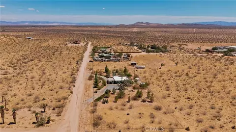 View/Area - 56713 Lowe, Yucca Valley, CA 92284 photo 2 of 6
