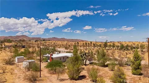 Other - 56713 Lowe, Yucca Valley, CA 92284 photo 4 of 5
