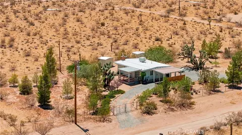 View/Area - 56713 Lowe, Yucca Valley, CA 92284 photo 1 of 6