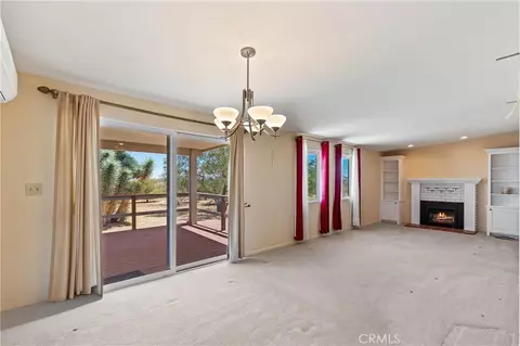 Living - 56713 Lowe, Yucca Valley, CA 92284 photo 2 of 4