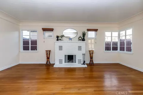 Living - 1417 Highland Ave, Needles, CA 92363 photo 2 of 4