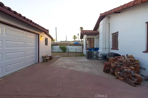 Exterior - 1417 Highland Ave, Needles, CA 92363 photo 5 of 11