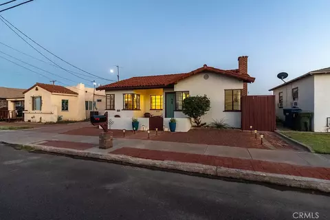 Exterior - 1417 Highland Ave, Needles, CA 92363 photo 8 of 11