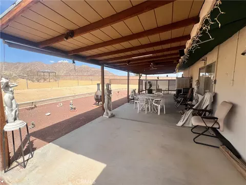 Exterior - 4828 Wren Rd, Joshua Tree, CA 92252 photo 5 of 16