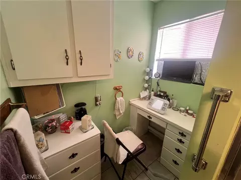 Other - 4828 Wren Rd, Joshua Tree, CA 92252 photo 5 of 13
