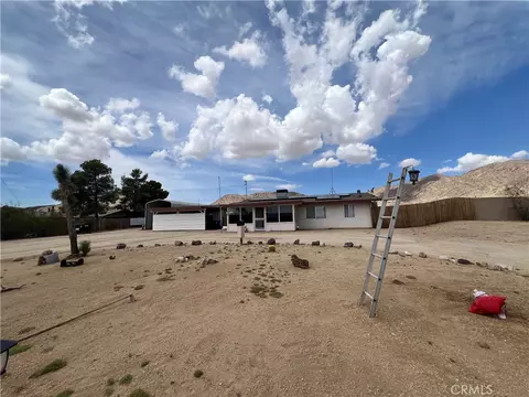 Exterior - 4828 Wren Rd, Joshua Tree, CA 92252 photo 15 of 16